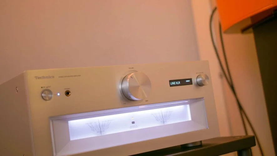 Review Technics SU-R1000 integrated amplifier - Listening - Alpha
