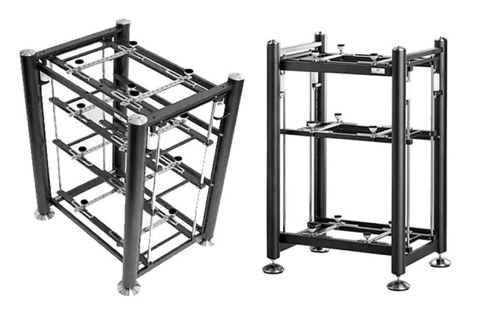 Aspera Een EXOTERYC rack van Artesania Audio, ook te zien op de XFI