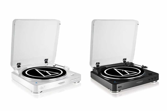 audio-technica Audio-Technica's AT-LP60BT Bluetooth platenspeler