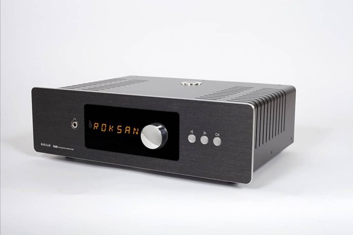 blak-int-amp-schuin-links De blak Geïntegreerde Versterker USB