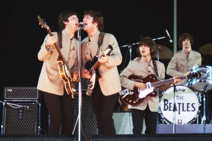 Beatles Het Uur van de Wolf zendt de documentaire The Beatles: Eight days a week - The Touring Years uit