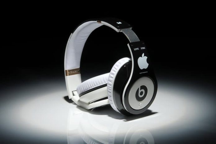 Beats by dr. Dre Beats by dr. Dre