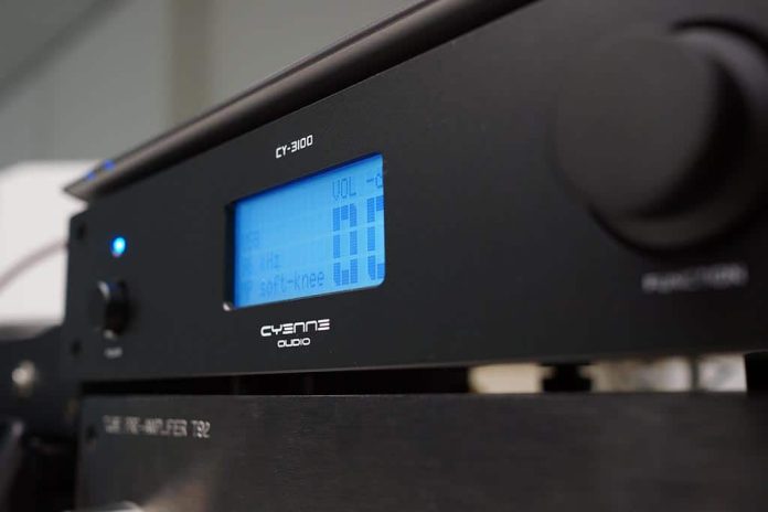 Cyenne CY-3100 SE (2) Cyenne CY-3100 SE