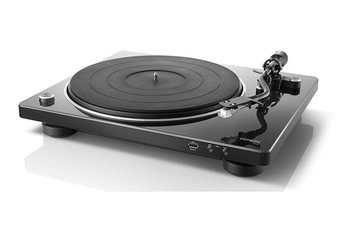 Denon De nieuwe Denon DP-450USB