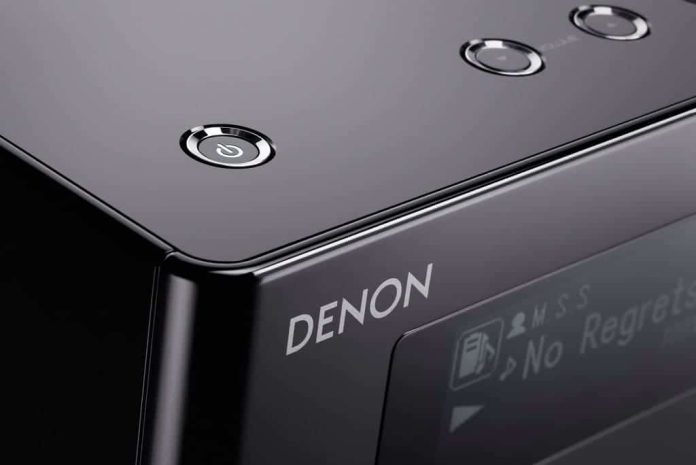 Denon CEOL (slider)