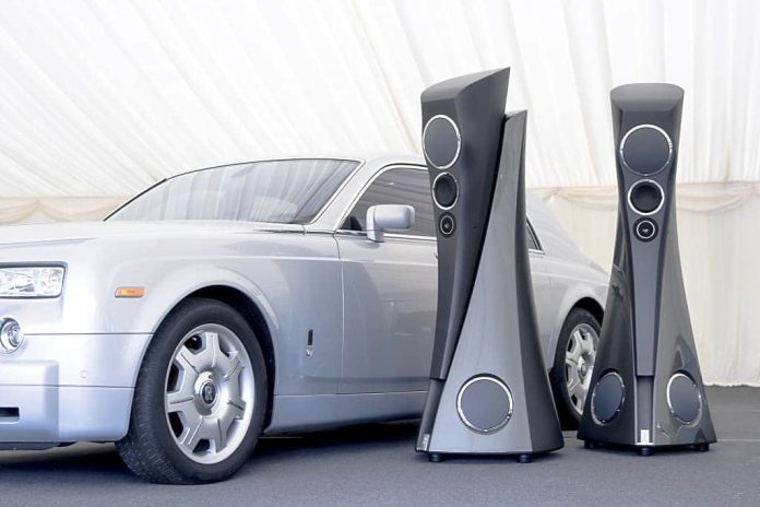 Estelon De Extreme Legacy Edition van Estelon (auto wordt niet meegeleverd!)