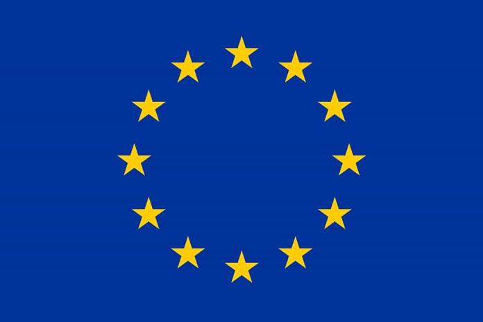 europavlag Europees webshoppen moet makkelijker gaan worden.