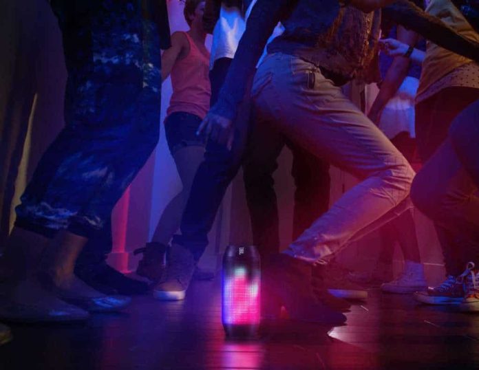 HallwayDance_Pulse_LowRes