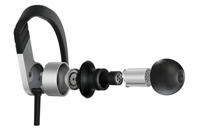 KEF M200 (1)