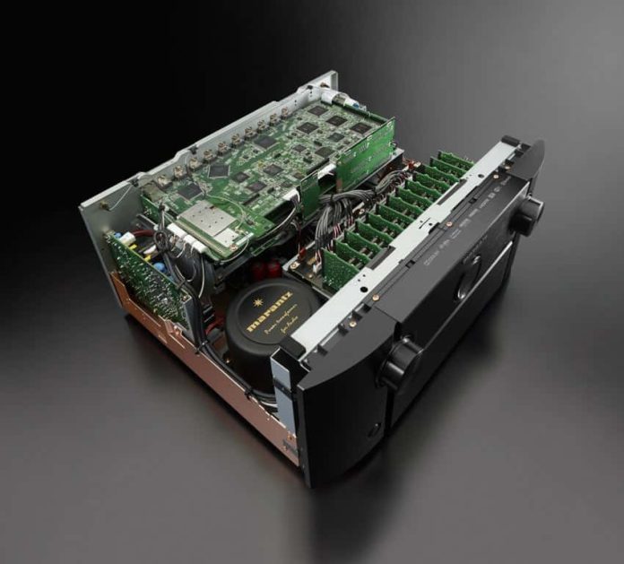 Marantz AV8802 (4) Marantz AV8802