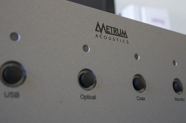 Video Metrum Acoustics Octave MK2 Video Metrum Acoustics Octave MK2