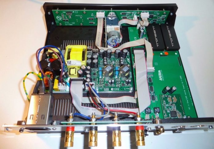 Metrum Acoustics Tuff Metrum Acoustics Tuff