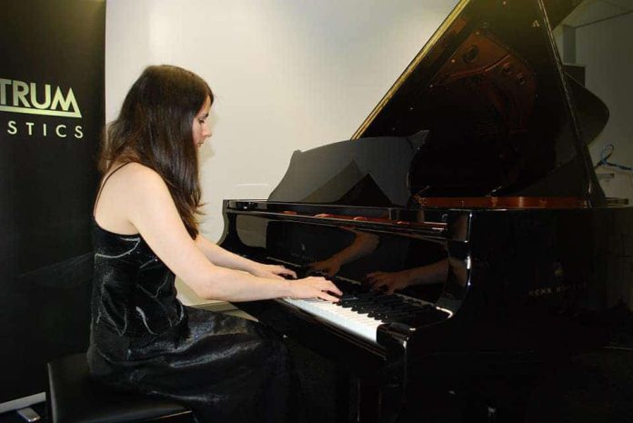Natalia-piano-RGB natalia ivashina pianiste