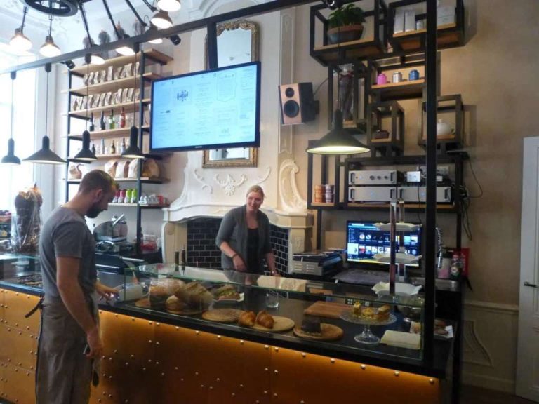 Van de Leur: koffie en HiFi Van de Leur: koffie en HiFi