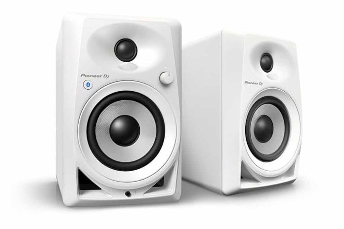 Pioneer De nieuwe Pioneer DJ DM-40BT speakers