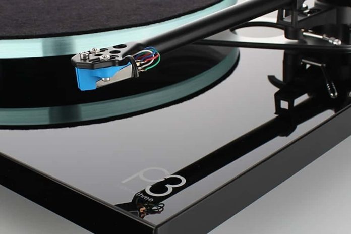 Planar3 De gloednieuwe Rega Planar 3