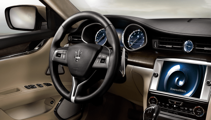 Quattroporte Dashboard - Bowers & Wilkins Quattroporte Dashboard - Bowers & Wilkins