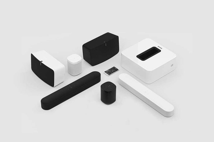 Sonos Momenteel levert Sonos alleen nog speakers en soundbars, waarschijnlijk komen daar vanaf volgend jaar hoofdtelefoons bij