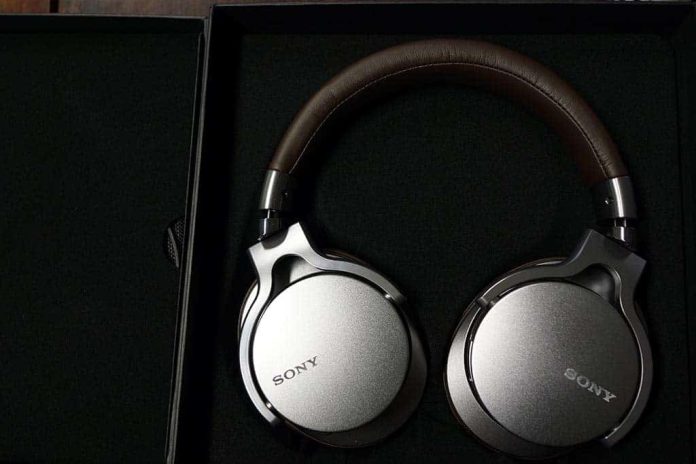 Sony MDR-1aDAC (6) Sony MDR-1aDAC