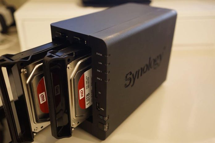 Synology DS214 Play (5) Synology DS214 Play