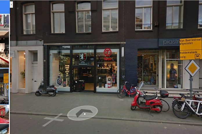 Teufelstore Via Google Maps kunt u nog wel rondkijken in en bij de Teufel brandstore