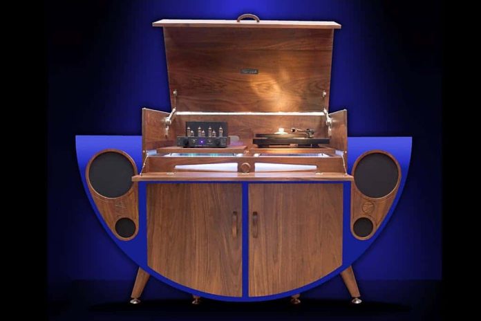 Tuttiaudio De Stereogram van Tutti Audio, in een uitvoering met blauwe panelen