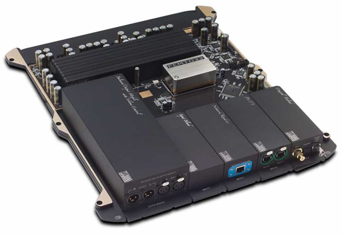 VeryFineSolutions De Select DAC II - meegenomen naar de X-fi door Very Fine Solutions - oogt ook van binnen schitterend