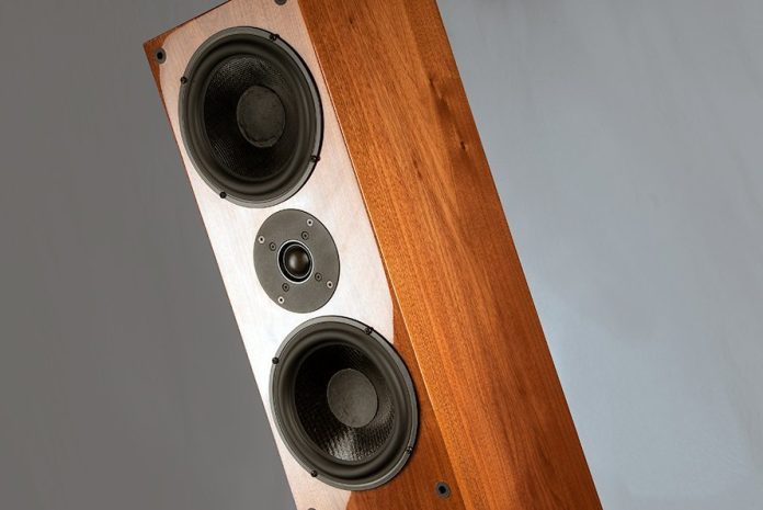 Wilson Benesch-Square 5 (2) Wilson Benesch-Square 5 (2)