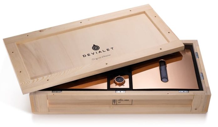 devialet_atelier De Devialet 900 Original d’Atelier ziet er ook in de verpakking mooi uit