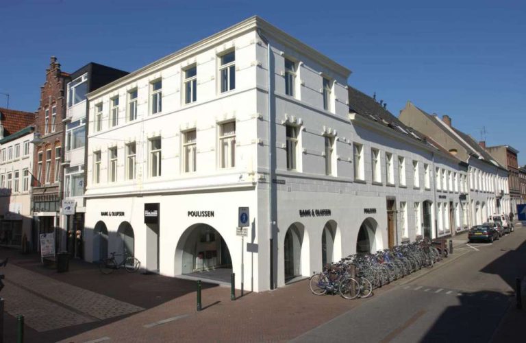 KEF neemt presentatiefilms op bij Poulissen KEF neemt presentatiefilms op bij Poulissen