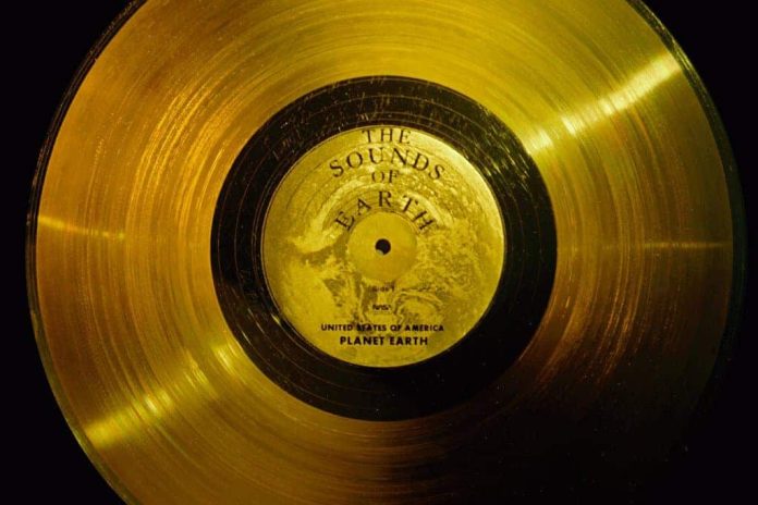 voyager Ook op de Voyager zit een gouden plaat geplakt