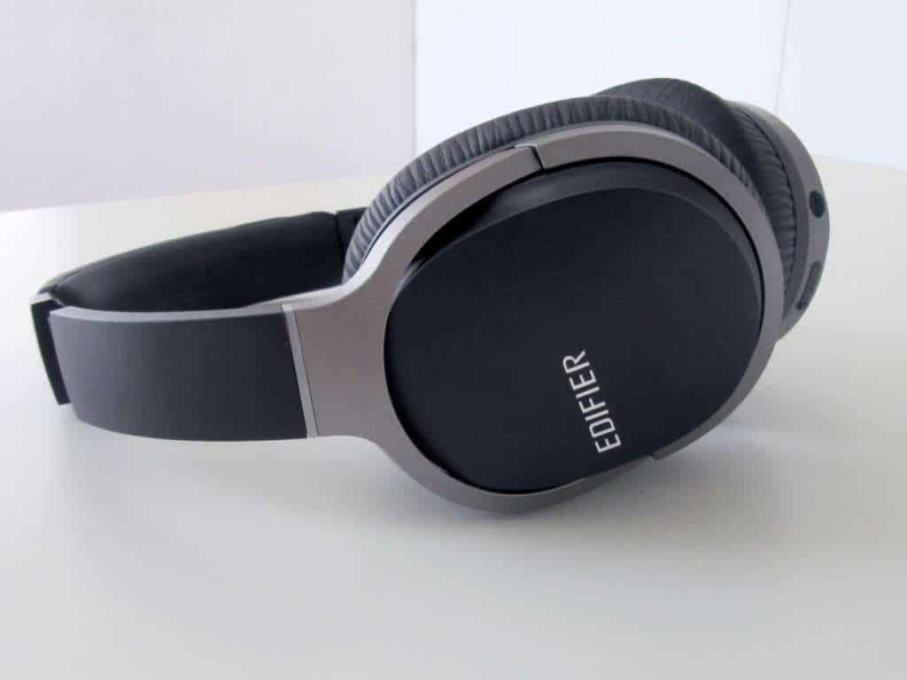 Edifier W830BT