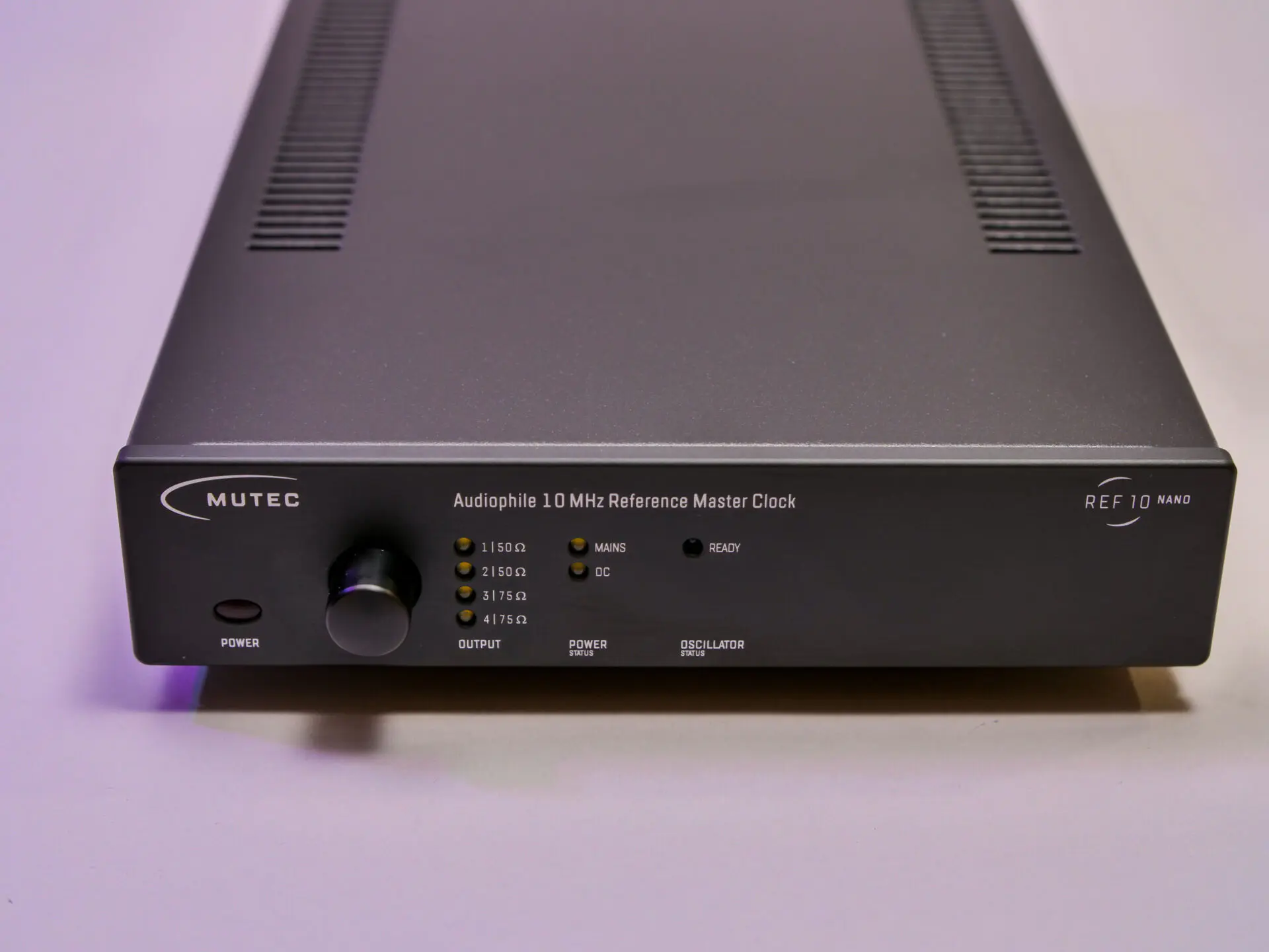 Mutec REF10 Nano - Op tijd - Alpha Audio