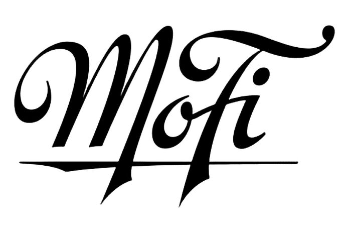 MoFi The Fender American Vintage Turntable MoFi The Fender American Vintage Turntable