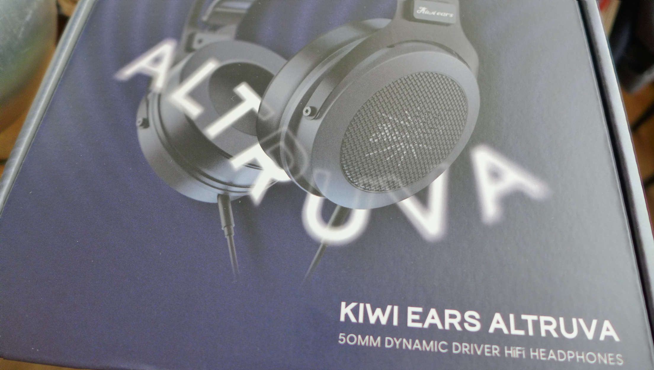 Kiwi Ears Altruva