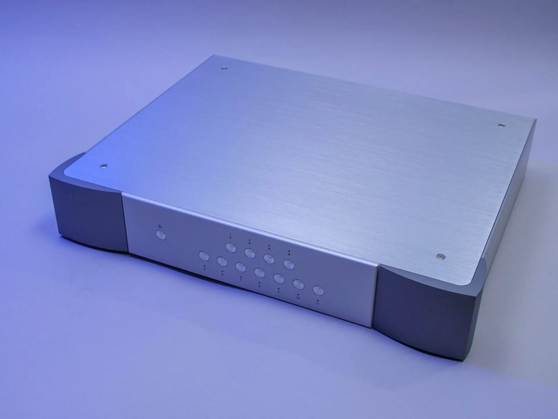 DELA (Melco) S5 network switch - Switch to Magic! - Alpha Audio