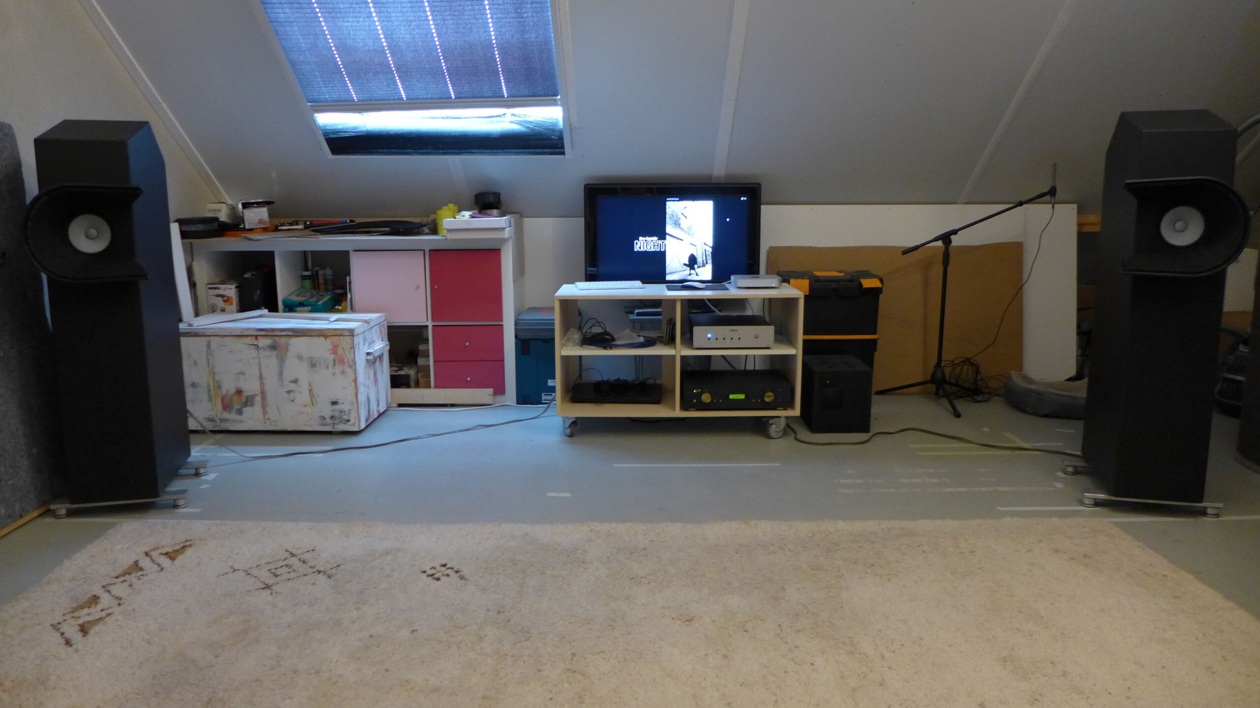 AlphaVisit – De audio installatie van Niek Haarhuis AlphaVisit – De audio installatie van Niek Haarhuis