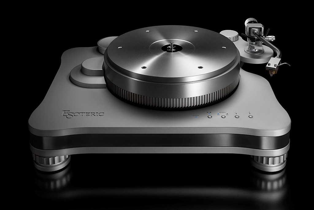 Esoteric T-01 ‘MagneDrive’ Turntable Esoteric T-01 ‘MagneDrive’ Turntable